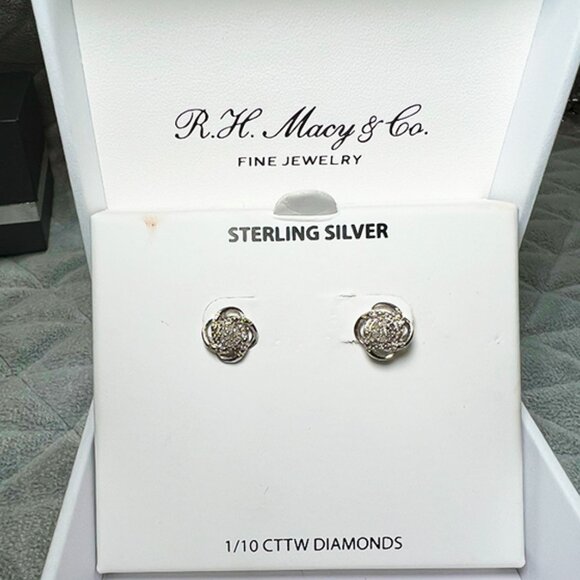 NIB Diamond Love Knot Earrings in Sterling Silver 1/10 Ct Tw - Picture 1 of 6